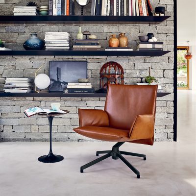 Knoll Pilot Chair 126 sq 947x0