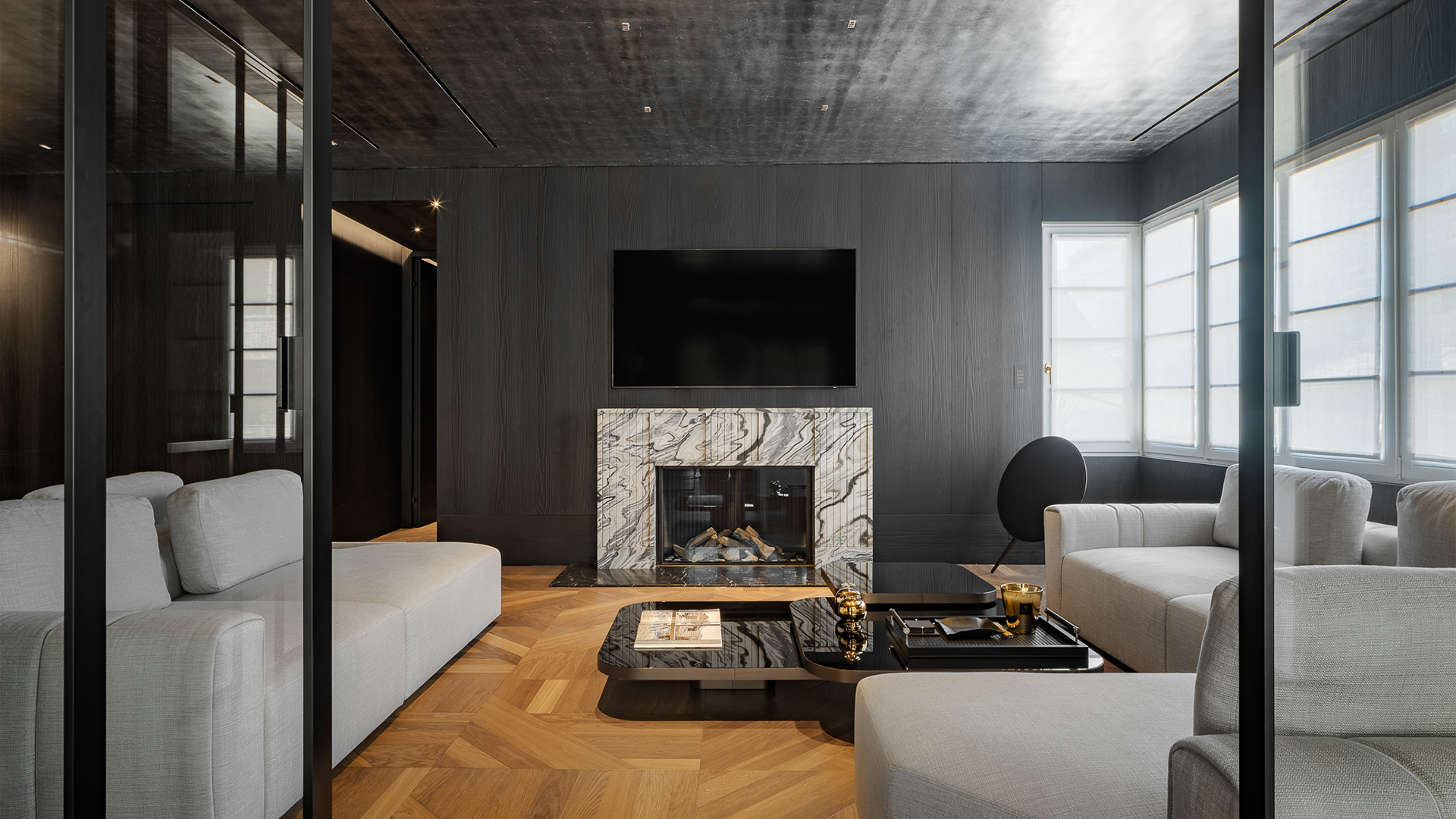 A Refined Revival of a 1950’s Kolonaki Apartment2