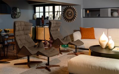 ARMCHAIRS 808 & OTTOMANS 808
